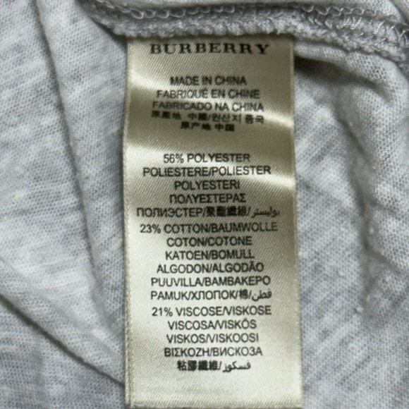 Vintage Burberry Light Grey Graphic Tee - Picture 5 of 7
